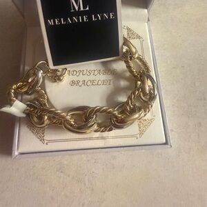 Melanie Lyne Gold Chain Bracelet.